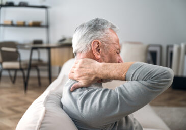 How Do Chiropractors Treat Neck Pain? 